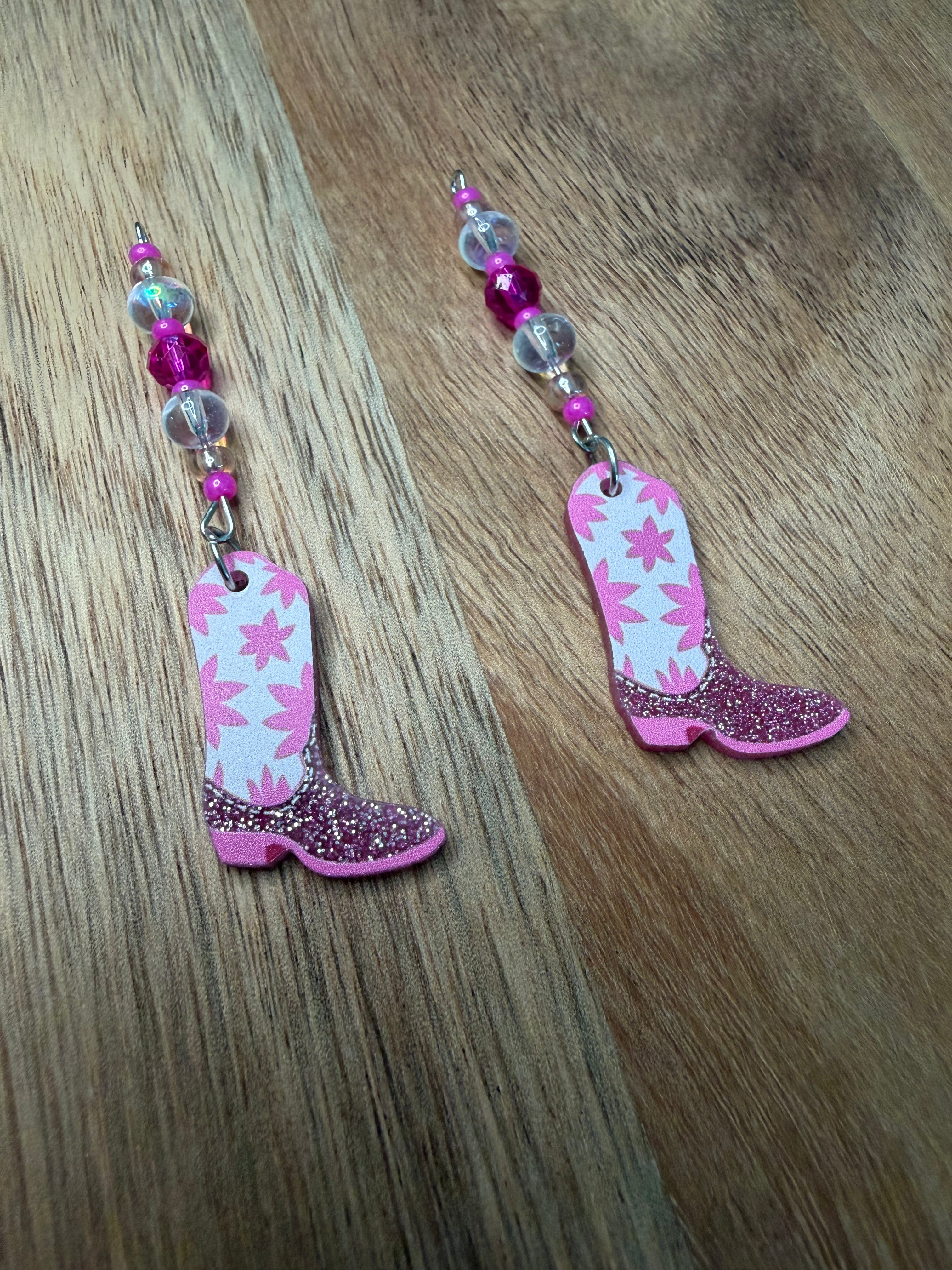 Boot-Scootin’ Dangles