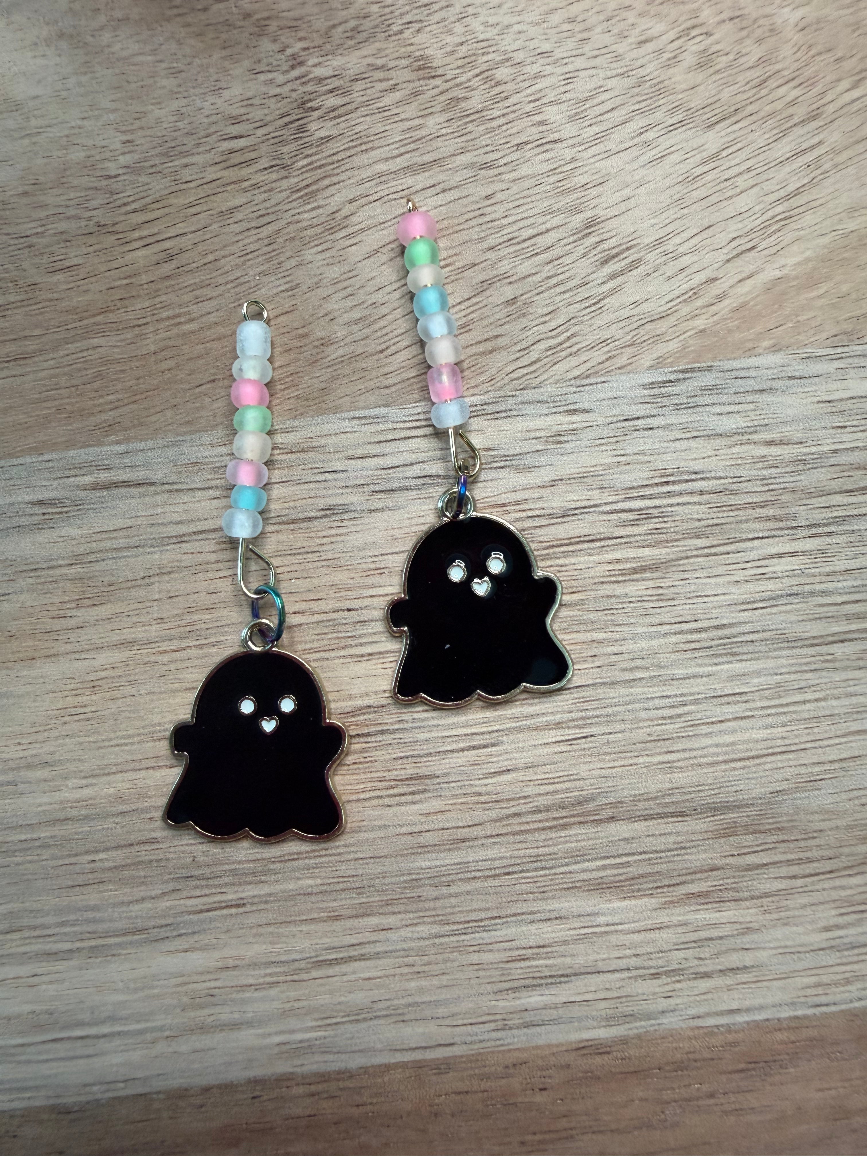 Black Ghost with Glow in the Dark Beads